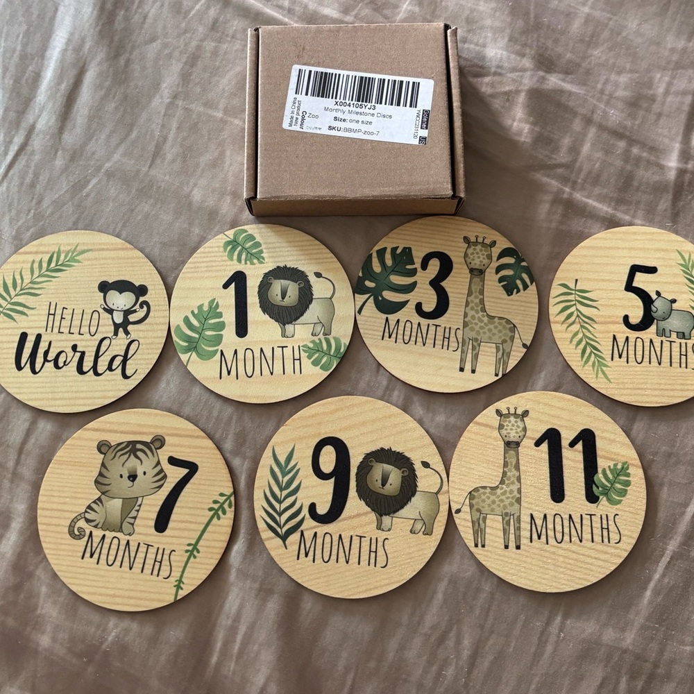 Wooden Baby Milestone Discs - Jungle Animal Set